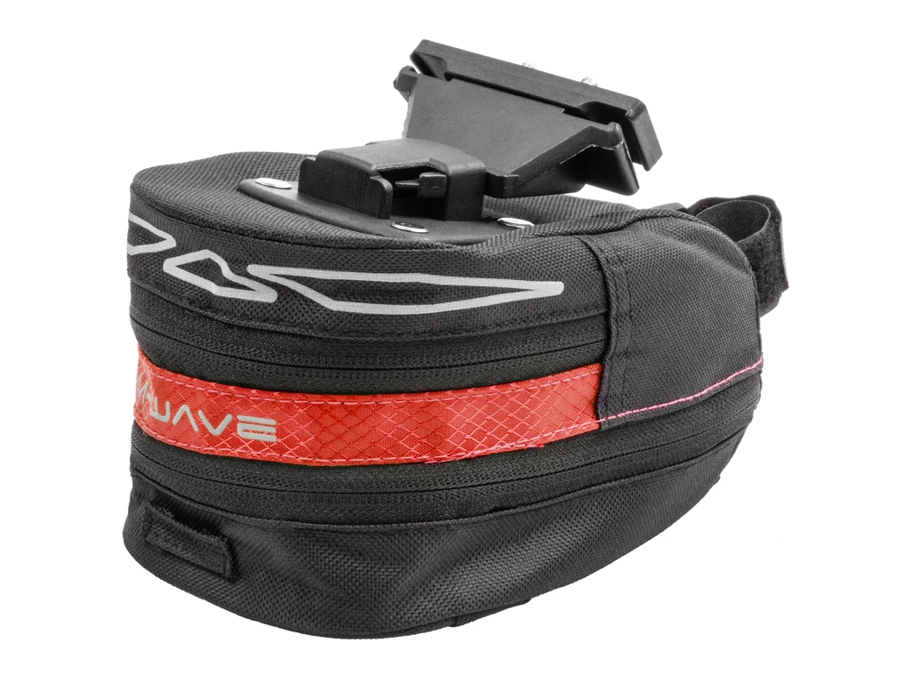 M-Wave Tilburg L – Cykeltaske Til Sadel – Clip On System – Red – Str. 2 – 3.7 Liter 3 M-Wave Tilburg L – Cykeltaske Til Sadel – Clip On System – Red – Str. 2 – 3.7 Liter